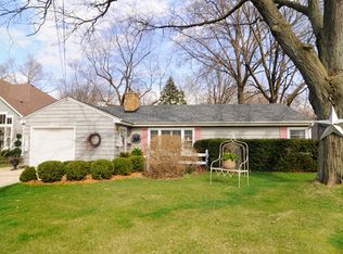 1203 N President St, Wheaton, IL 60187