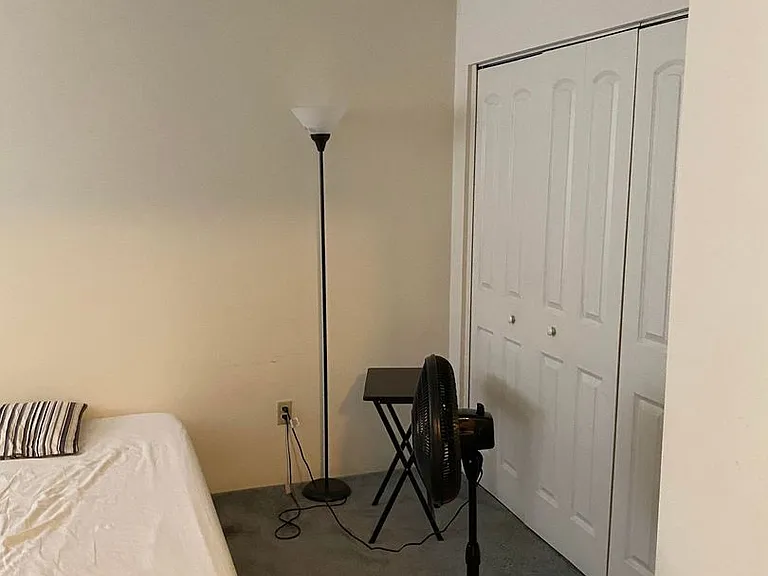 University Park Apartments near Cornell University — Photo 807