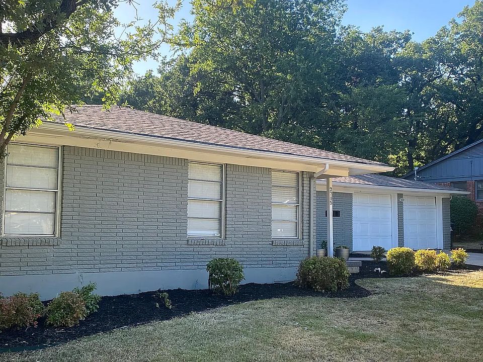 1st image of 2715 Robinwood Ln