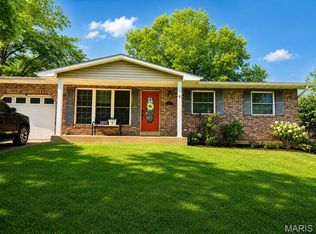 205 Pell St, Farmington, MO 63640