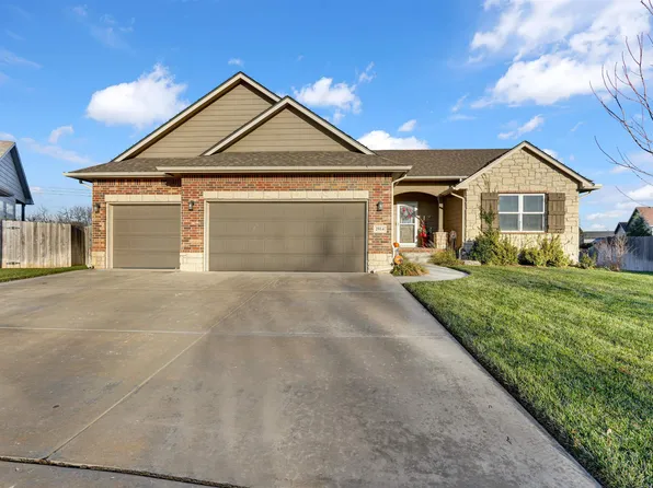 2914 W 58th Ct N, Wichita, KS 67204