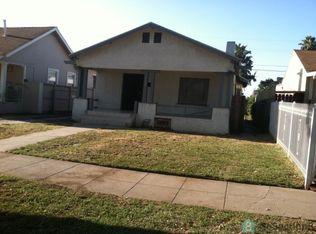 1135 W 70th St, Los Angeles, CA 90044