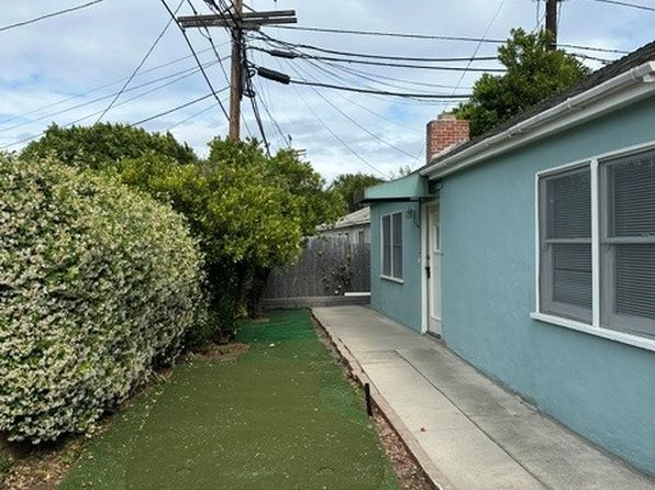 4230 Woodman Ave Unit 3/4