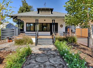 317 Alvarado St, Redlands, CA 92373
