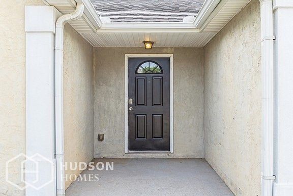 2nd image of 310 Fallview Dr