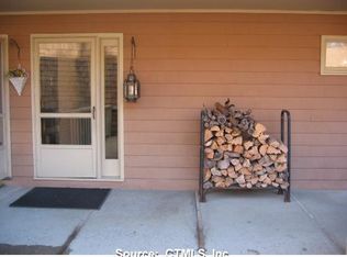 4 Upper Main St #9, Sharon, CT 06069