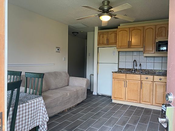 2nd image of 12061 Margarita Ave #A