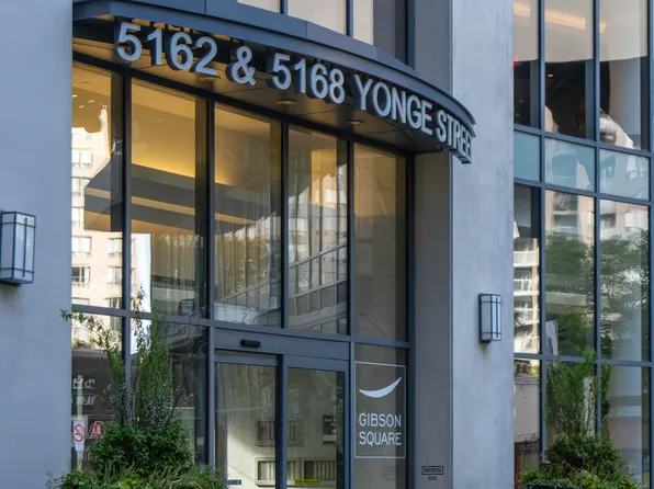 5168 Yonge St #1107, Toronto, ON M2N 0G1