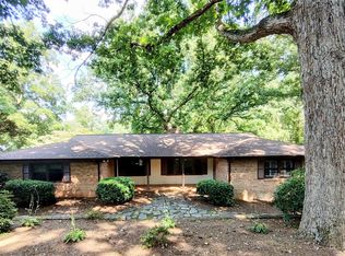 704 3rd Ave NE, Conover, NC 28613