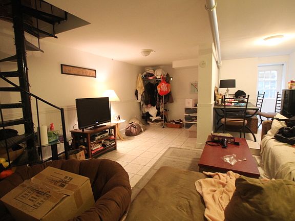 2nd image of 225 E 28th St #2A