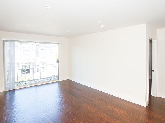2nd image of 2898 Jackson St #3224309