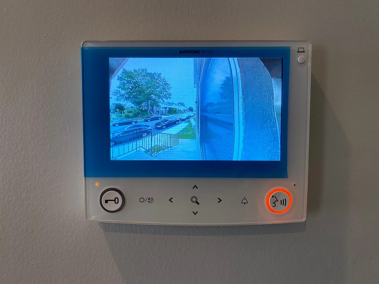 1 bed, 750 sqft, $1,900 — Photo 3