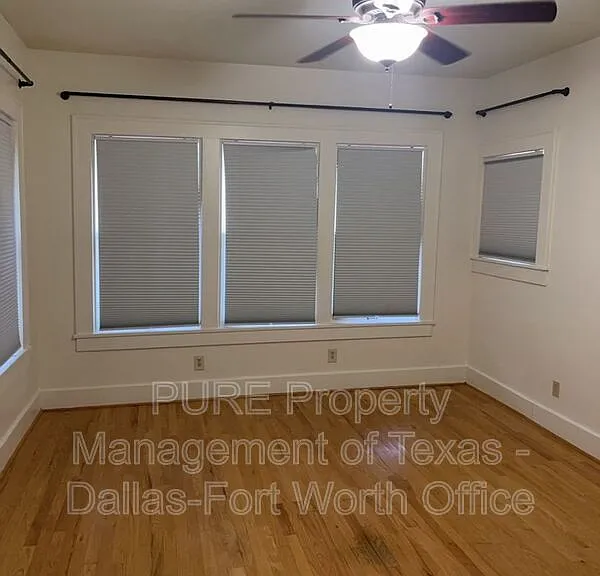 501 E Monroe St — Photo 12