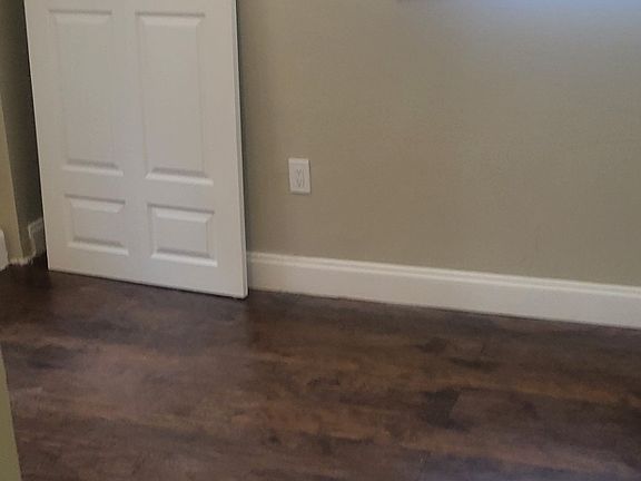 4th image of 207 W Laveer St Floor 1