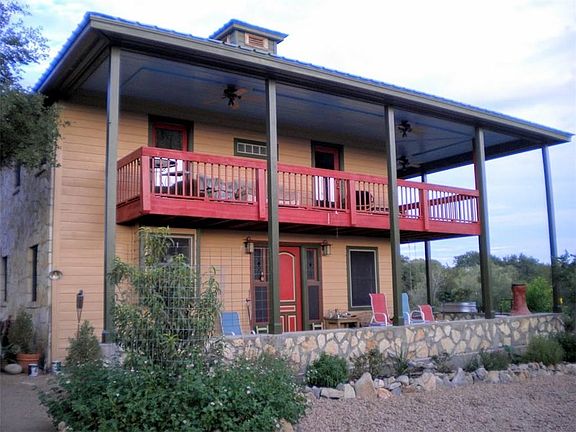 2nd image of 130 Pedernales Oaks Dr