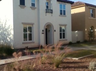 879 S Wallrade Ln, Gilbert, AZ 85296