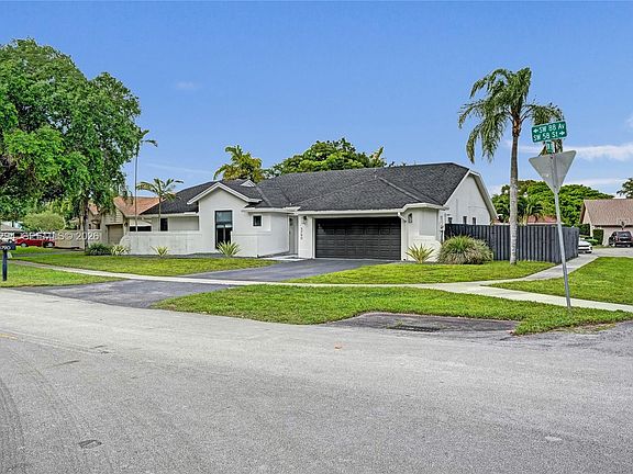 5th image of 5790 SW 88th Ave