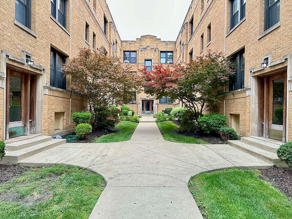 1st image of 2617.5 N Spaulding Ave #S4