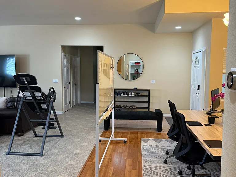 767 Carole Ct — Photo 36