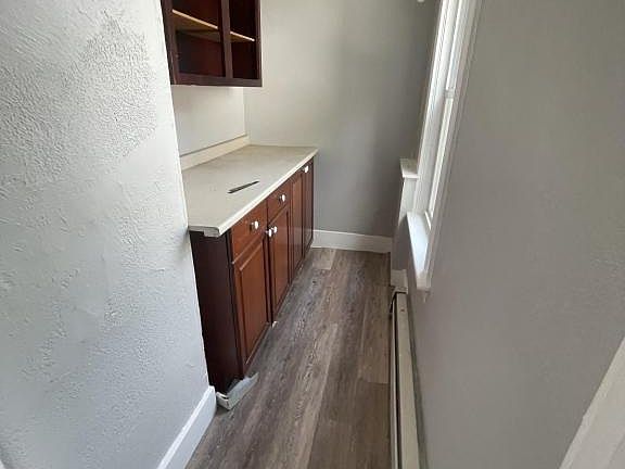 3rd image of 32 Greenwood St