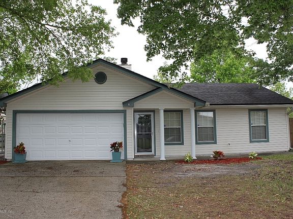 3rd image of 3214 Amys Ct