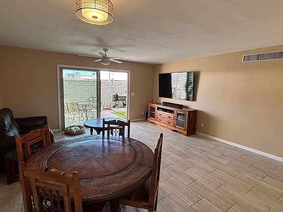 4th image of 1339 S Durham Dr