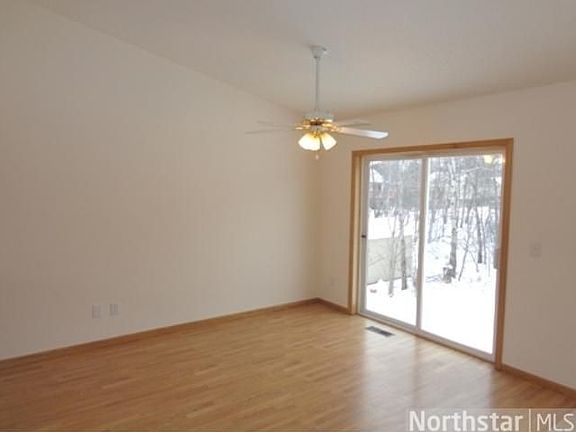 5th image of 9053 Waconia St NE