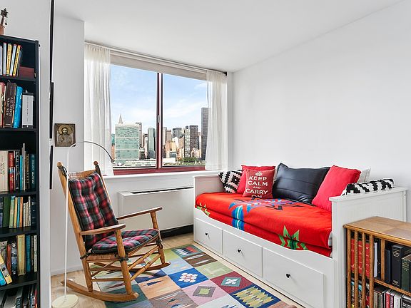 4th image of 4-74 48th Ave APT 23A