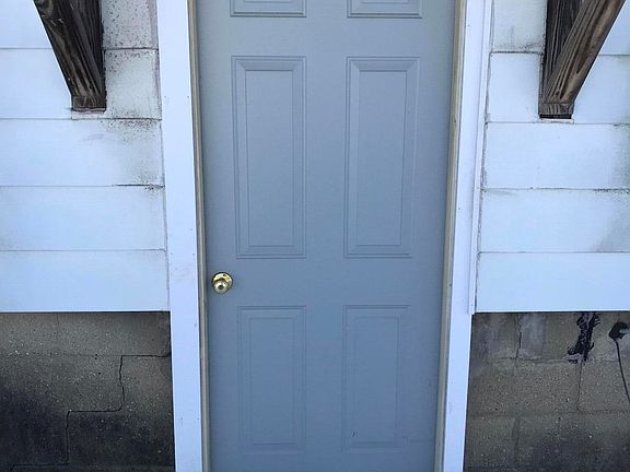 2nd image of 186 31st St S