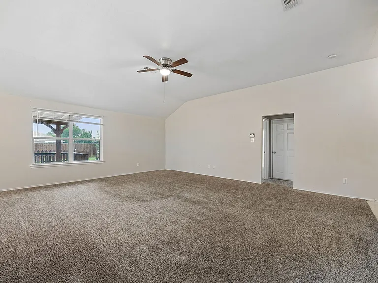 209 Meadow View Ln — Photo 24