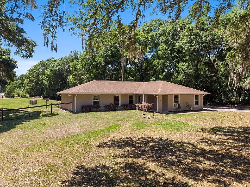 1st image of 3690 NE 92nd Pl
