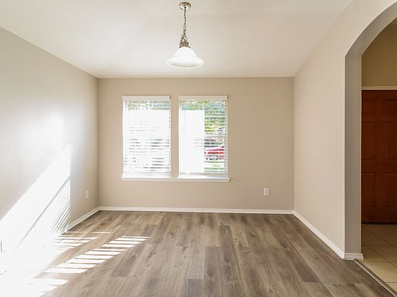 5th image of 2117 Scott Creek Dr