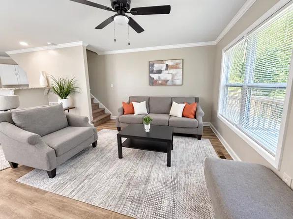 2035 Lois Pl NW, Atlanta, GA 30318