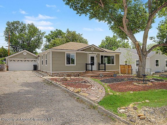 2nd image of 929 Ranney St