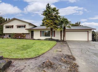 10109 NW 12th Ave, Vancouver, WA 98685