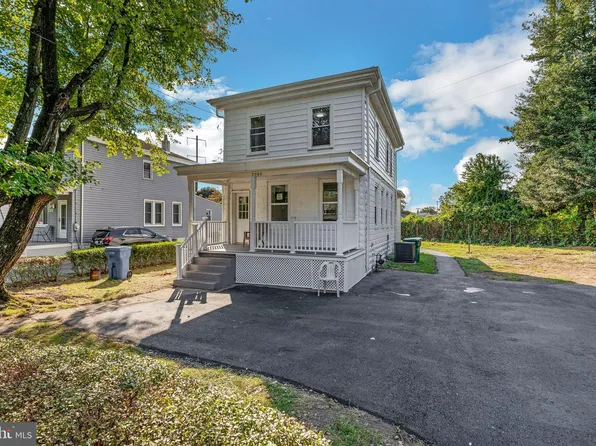 7325 Radcliffe St, Bristol, PA 19007