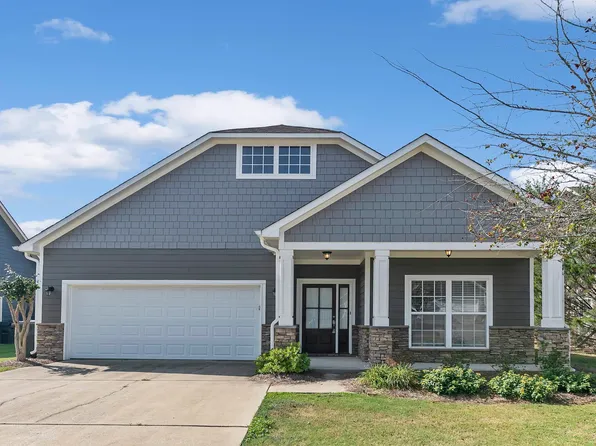 149 Robin St, Calera, AL 35040