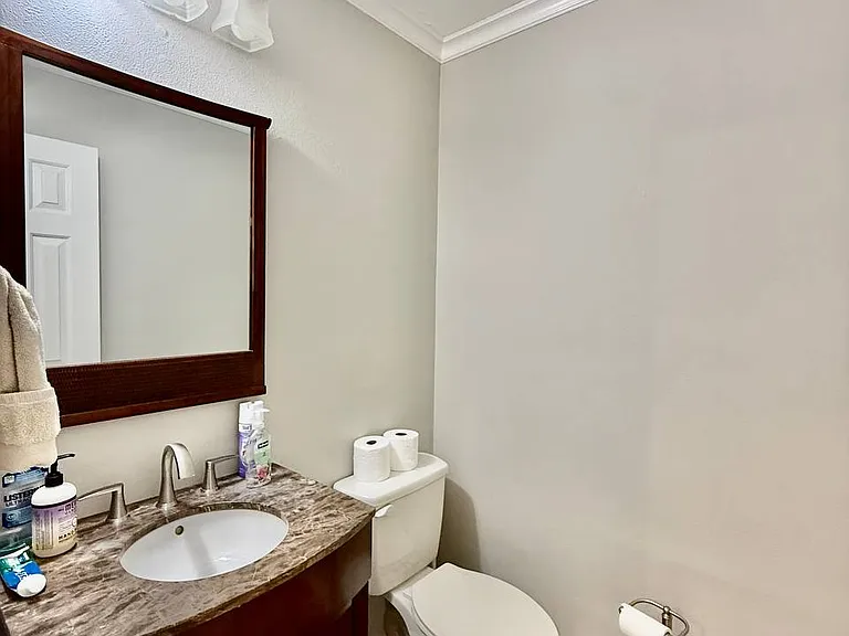 5220 S Russell St #32 — Photo 10