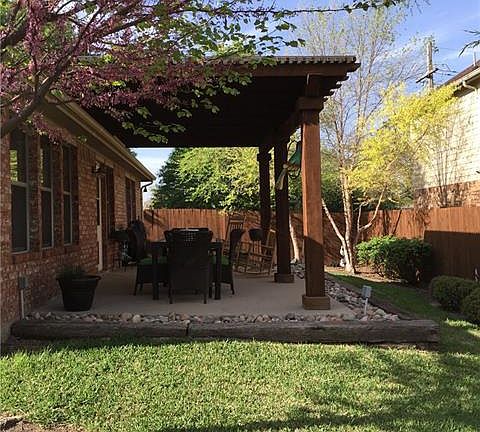 3rd image of 501 Cimmaron Strip Ln