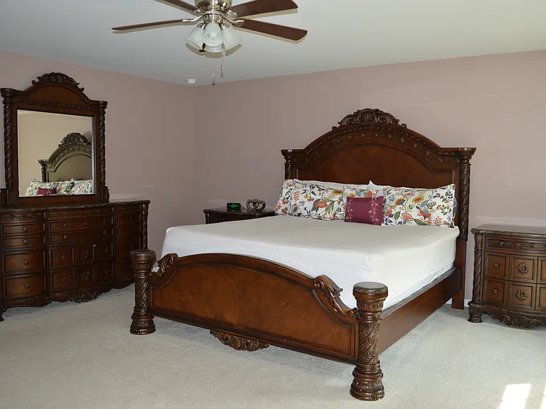 904 Pecan Tree Ln — Photo 26