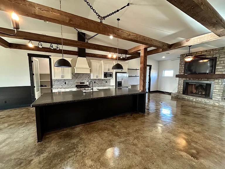 2405 S 193rd East Ave — Photo 4