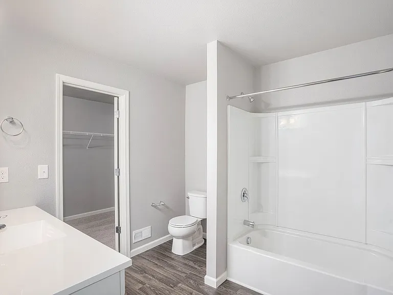 5661 Coddington Ln — Photo 14