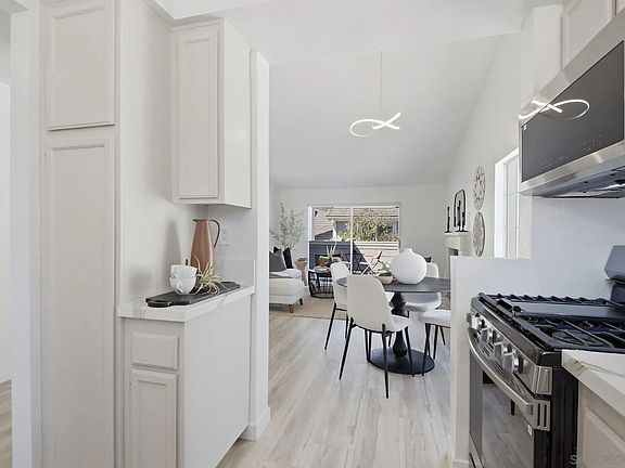 4th image of 13366 Tiverton Rd