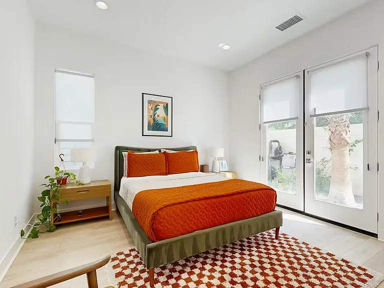 3534 Ambassador Dr — Photo 18