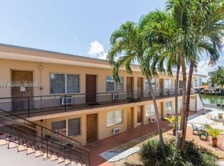 8210 Byron Ave APT 21, Miami Beach, FL 33141