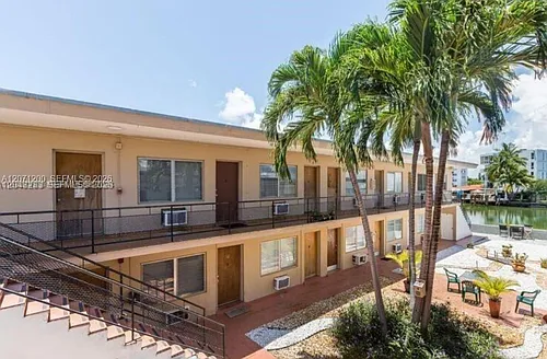 8210 Byron Ave #21 Photo 1 8210 Byron Ave #21 Photo 1
