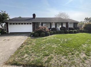 2005 Ottawa Dr, Circleville, OH 43113
