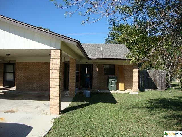 1st image of 2406-A Shoemaker Dr