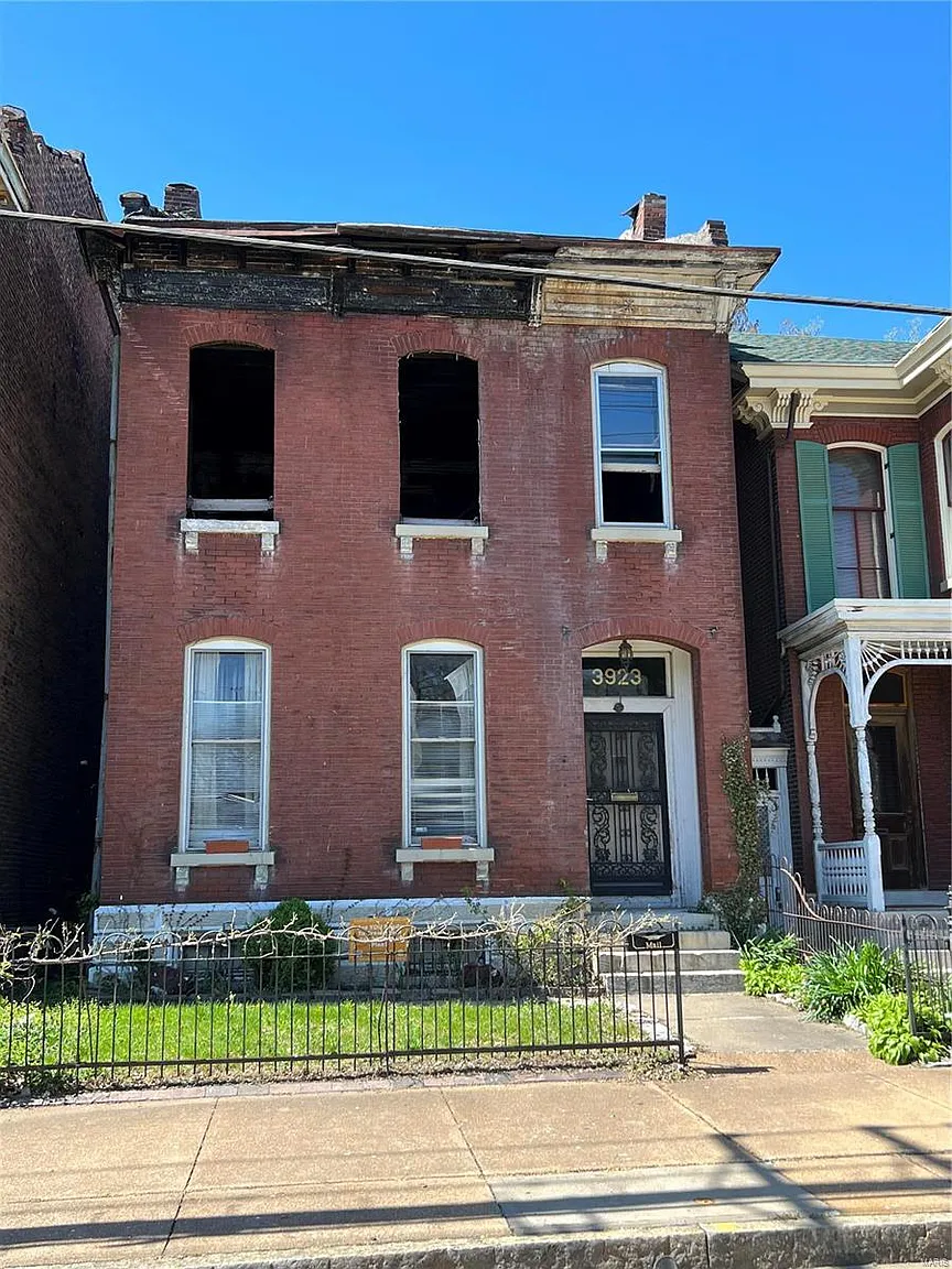 3923 N 20th St photo 1