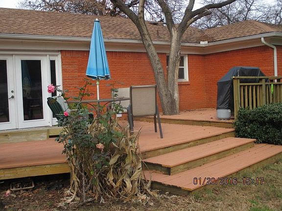 3rd image of 1206 Ross Dr